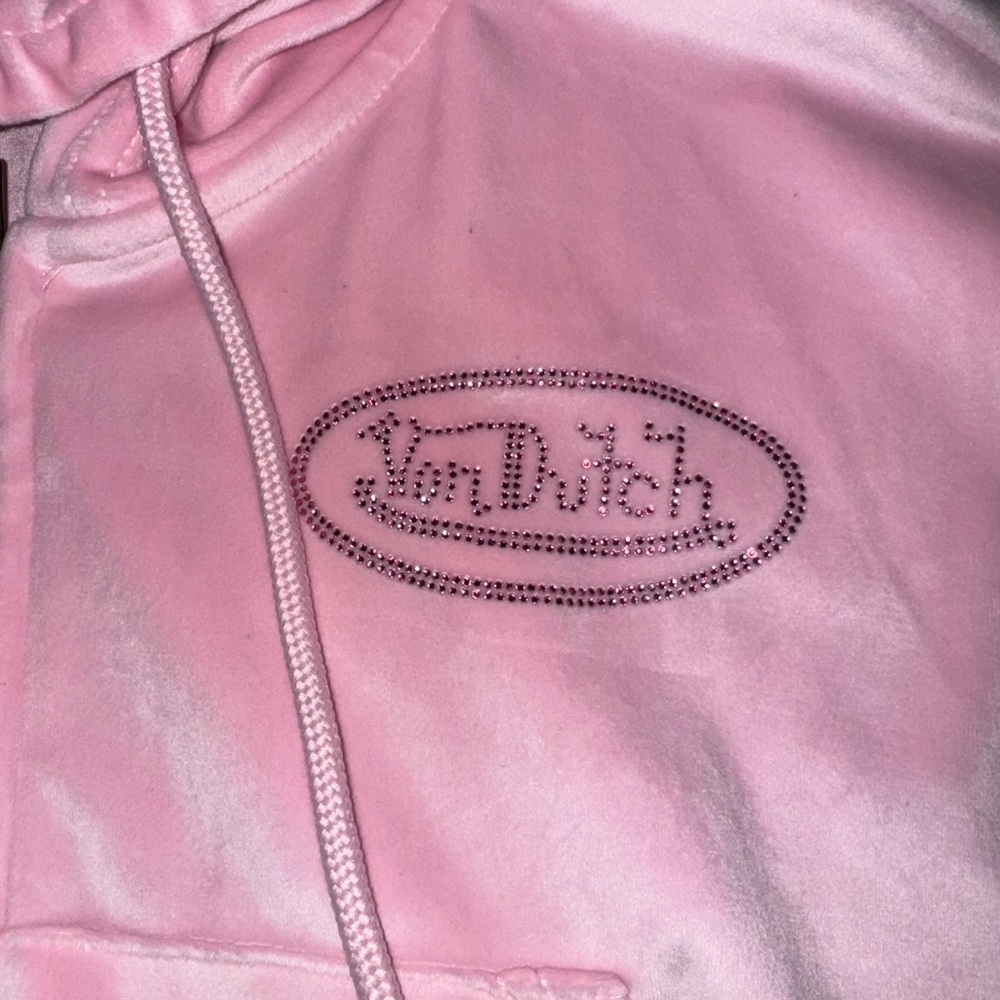 Von Dutch Light Pink Hoodie - Picture 2 of 3